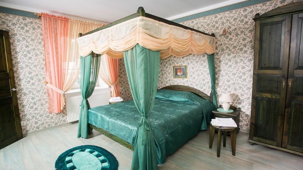 Katariina Guesthouse Rakvere Exterior photo